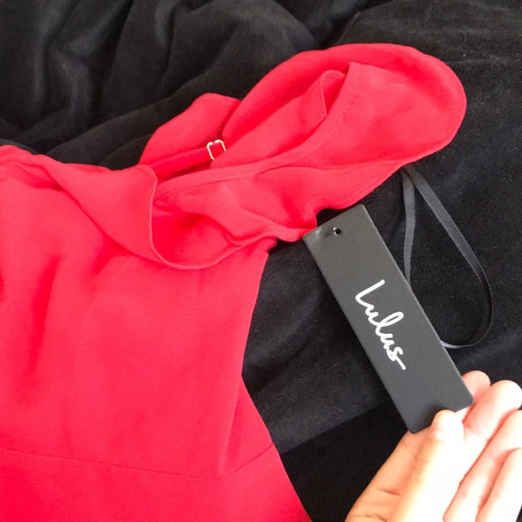 Lulu's Red Ruffled Mini Dress NEVER WORN - Picture 5 of 5